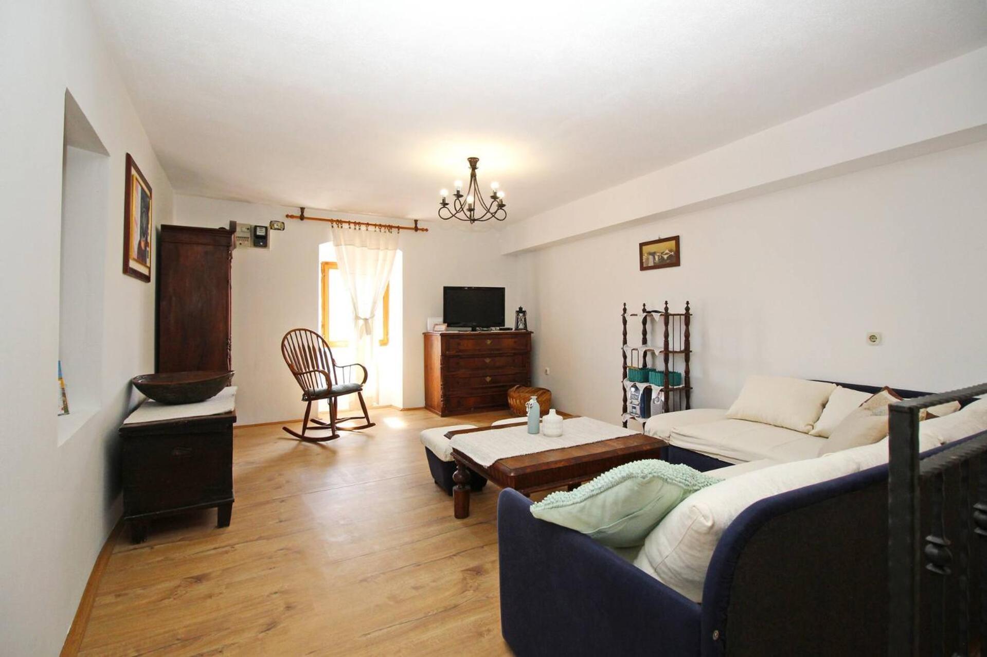 Apartment Fantov Old Town Residence บัชกา ภายนอก รูปภาพ