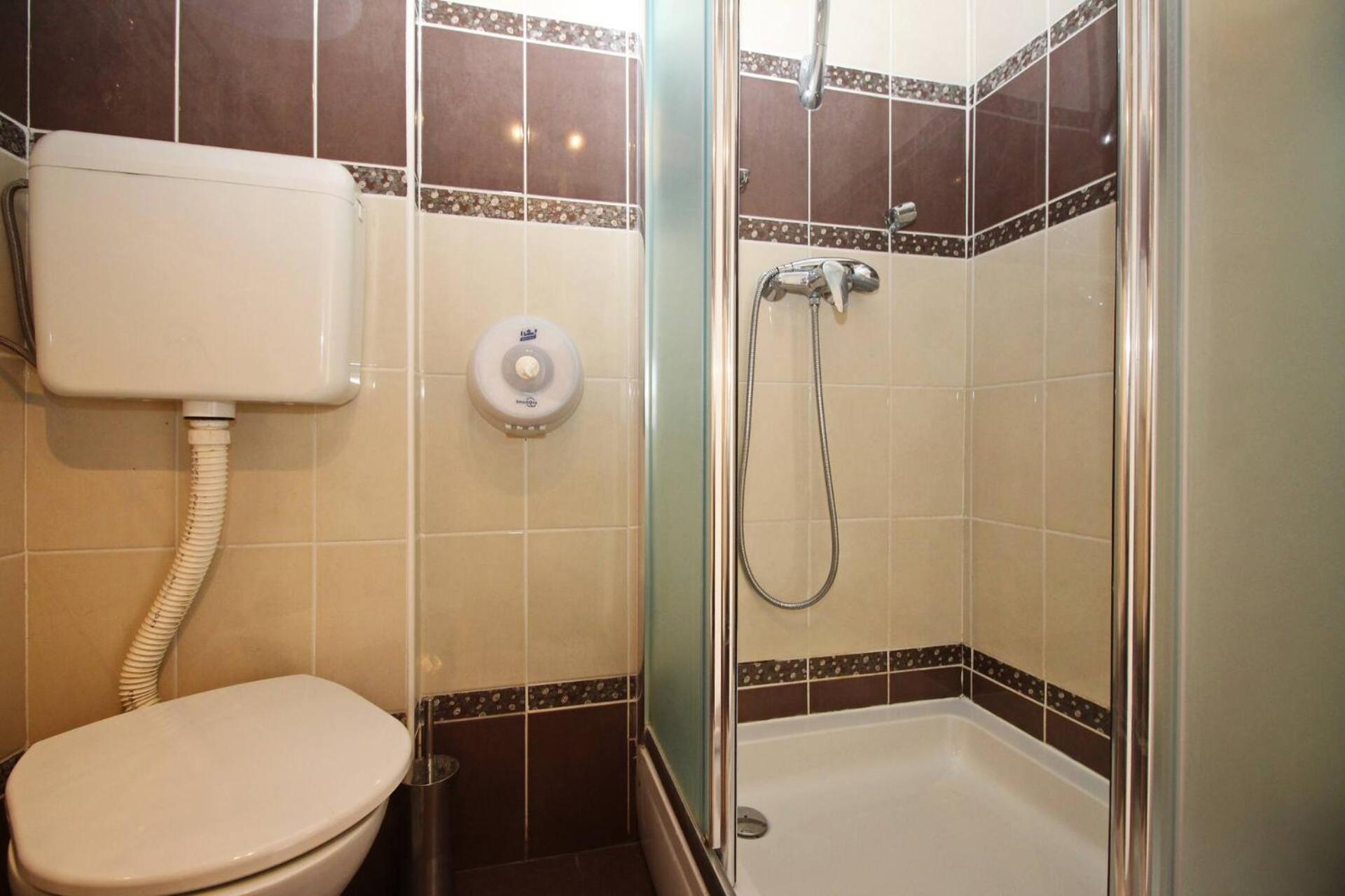 Apartment Fantov Old Town Residence บัชกา ภายนอก รูปภาพ
